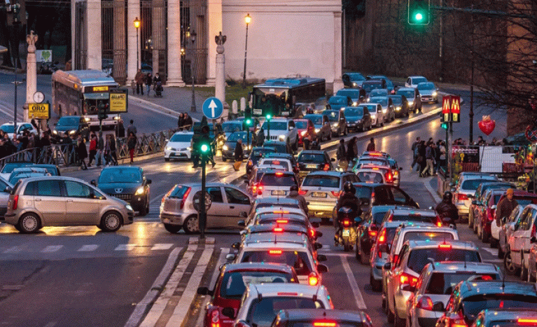 Nuovo Codice della Strada, tutte le novità. Mano pesante per chi guida senza assicurazione